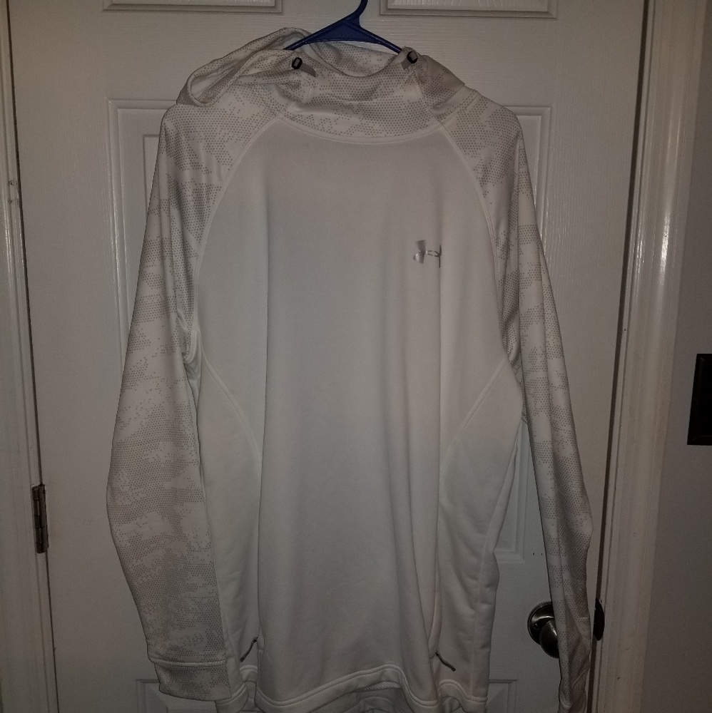 White camouflage Under Armour Hoodie